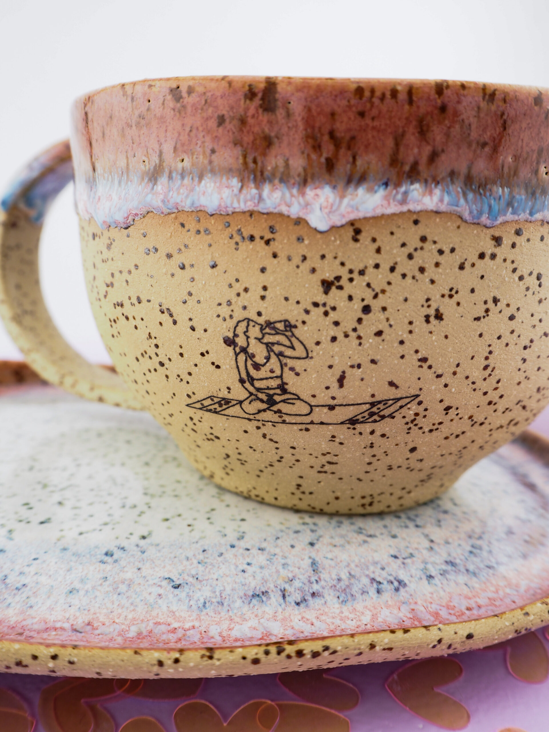 zestaw kubek z talerzykiem nmaste bitches Z Miłości MONIfaktura